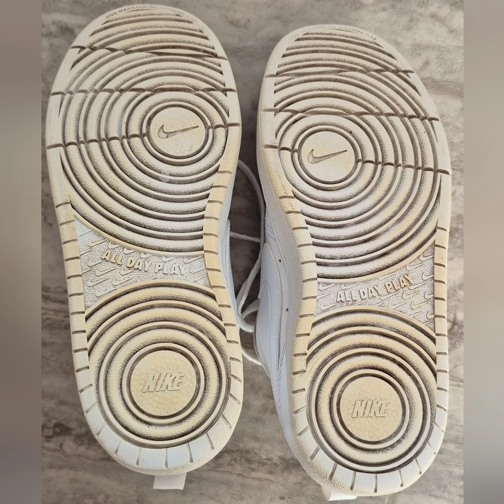 Nike Kids Shoes - White